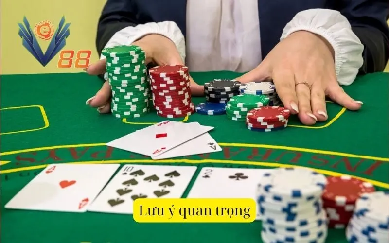 Bí quyết thắng lớn tại casino EV88: Cẩm nang chinh phục mọi trò chơi Casino trực tuyến đang ngày càng trở nên phổ biến, thu hút hàng triệu người chơi trên toàn thế giới. EV88 nổi lên là một trong những nhà cái uy tín hàng đầu, cung cấp đa dạng các trò chơi casino hấp dẫn với cơ hội thắng lớn. Tuy nhiên, để biến may mắn thành hiện thực, người chơi cần trang bị cho mình những bí quyết và chiến thuật hiệu quả. Bài viết này sẽ hé lộ những bí quyết thắng lớn tại casino EV88, giúp bạn chinh phục mọi trò chơi từ Baccarat, Roulette, Blackjack đến Slot game. I. EV88 - Thiên đường giải trí trực tuyến Thiên đường giải trí trực tuyến EV88 là nhà cái trực tuyến uy tín, hợp pháp, hoạt động dưới sự giám sát của tổ chức PAGCOR. Với giao diện thân thiện, dễ sử dụng, EV88 mang đến cho người chơi trải nghiệm cá cược tuyệt vời. Những ưu điểm nổi bật của EV88: · Đa dạng trò chơi casino: Baccarat, Roulette, Blackjack, Slot game, Poker,... · Khuyến mãi hấp dẫn: Thưởng chào mừng, hoàn trả cược thua, khuyến mãi nạp tiền,... · Hỗ trợ 24/7: Giải đáp mọi thắc mắc và hỗ trợ người chơi kịp thời. · Bảo mật an toàn: Công nghệ bảo mật tiên tiến, đảm bảo an toàn thông tin người chơi. · Nạp rút tiền nhanh chóng: Hệ thống giao dịch tiện lợi, nhanh chóng và an toàn. II. Bí quyết chung để thắng lớn tại casino EV88 1. Nắm vững luật chơi: Hiểu rõ luật chơi là yếu tố tiên quyết để chiến thắng. Trước khi tham gia bất kỳ trò chơi nào, hãy dành thời gian tìm hiểu kỹ luật chơi, cách tính điểm, tỷ lệ trả thưởng,... 2. Lựa chọn trò chơi phù hợp: Mỗi trò chơi casino đều có luật chơi và tỷ lệ thắng khác nhau. Hãy lựa chọn trò chơi phù hợp với sở thích, kỹ năng và kinh nghiệm của bạn. 3. Áp dụng chiến thuật hiệu quả: Tìm hiểu và áp dụng các chiến thuật cá cược phù hợp với từng trò chơi. Có nhiều chiến thuật phổ biến như Martingale, Fibonacci, Paroli,... giúp bạn tối ưu hóa cơ hội chiến thắng. 4. Quản lý vốn thông minh: · Chia nhỏ vốn cược, không đặt cược tất cả vào một ván bài. · Xác định giới hạn thắng thua, dừng chơi khi đạt được mục tiêu hoặc thua lỗ quá nhiều. · Không vay nợ để chơi casino. 5. Giữ vững tâm lý: · Luôn giữ bình tĩnh, không để cảm xúc chi phối quyết định. · Biết kiềm chế lòng tham, không quá ham hố khi thắng cược. · Chấp nhận thua lỗ và rút kinh nghiệm. III. Bảng so sánh ưu/nhược điểm các trò chơi casino phổ biến Trò chơi Ưu điểm Nhược điểm Baccarat Luật chơi đơn giản, dễ hiểu; Tỷ lệ nhà cái thấp Tính may rủi cao Blackjack Có thể áp dụng chiến thuật để tăng khả năng thắng; Tỷ lệ nhà cái thấp Yêu cầu kỹ năng và kinh nghiệm Roulette Đa dạng loại cược, tỷ lệ trả thưởng hấp dẫn Tính may rủi cao Slot game Dễ chơi, không yêu cầu kỹ năng; Có cơ hội thắng jackpot lớn Tỷ lệ nhà cái cao IV. Bí quyết thắng lớn cho từng trò chơi Bí quyết thắng lớn cho từng trò chơi 1. Baccarat: · Quan sát lịch sử ván cược để nhận biết xu hướng ra kết quả. · Áp dụng chiến thuật cược gấp thếp hoặc chiến thuật 1-3-2-4. · Ưu tiên cược Banker vì có tỷ lệ thắng cao hơn. 2. Roulette: · Tìm hiểu các loại cược và tỷ lệ trả thưởng. · Áp dụng chiến thuật cược vào nhóm số hoặc cược theo màu. · Kết hợp giữa cược trong và cược ngoài để tăng khả năng thắng. 3. Blackjack: · Nắm vững luật chơi và cách tính điểm. · Học cách đếm bài để đưa ra quyết định chính xác. · Biết khi nào nên rút thêm bài, khi nào nên dừng. 4. Slot game: · Chọn những máy slot có tỷ lệ trả thưởng cao. · Tận dụng các vòng quay miễn phí và bonus game. · Quản lý vốn cược hợp lý, không nên chơi quá lâu trên một máy. V. Lưu ý quan trọng Lưu ý quan trọng Để có được trải nghiệm cá cược an toàn, tích cực và gia tăng cơ hội chiến thắng tại casino EV88, bạn cần lưu ý những điều sau đây: 1. Chơi có trách nhiệm, giải trí lành mạnh: · Thiết lập ngân sách: Xác định rõ ràng số tiền bạn sẵn sàng chi cho việc giải trí và tuyệt đối tuân thủ giới hạn này. · Quản lý thời gian: Phân bổ thời gian hợp lý cho việc chơi casino, tránh sa đà ảnh hưởng đến công việc, học tập và cuộc sống. · Coi trọng yếu tố giải trí: Luôn nhớ rằng casino là một hình thức giải trí, hãy chơi với tâm thế thoải mái, không đặt nặng vấn đề thắng thua. · Nhận biết dấu hiệu nghiện cờ bạc: Nếu bạn cảm thấy mình đang mất kiểm soát, hãy tìm kiếm sự giúp đỡ từ gia đình, bạn bè hoặc các tổ chức hỗ trợ. 2. Bảo vệ tài khoản và thông tin cá nhân: · Sử dụng mật khẩu mạnh: Tạo mật khẩu phức tạp, bao gồm chữ hoa, chữ thường, số và ký tự đặc biệt, đồng thời thay đổi mật khẩu định kỳ. · Bảo mật thông tin đăng nhập: Không chia sẻ thông tin tài khoản với bất kỳ ai. · Đăng xuất sau mỗi phiên chơi: Luôn đăng xuất khỏi tài khoản EV88 sau khi chơi xong, đặc biệt khi sử dụng thiết bị công cộng. · Cảnh giác với các liên kết giả mạo: Chỉ truy cập website chính thức của EV88, không nhấp vào các liên kết đáng ngờ. 3. Lựa chọn trò chơi phù hợp: · Hiểu rõ luật chơi: Trước khi tham gia, hãy tìm hiểu kỹ luật chơi, cách tính điểm, tỷ lệ trả thưởng của từng trò chơi. · Chơi thử phiên bản demo: Nhiều trò chơi casino có phiên bản demo miễn phí, hãy tận dụng để làm quen và thử nghiệm chiến thuật. · Bắt đầu với mức cược nhỏ: Khi mới chơi, hãy đặt cược với số tiền nhỏ để làm quen và hạn chế rủi ro. 4. Áp dụng chiến thuật thông minh: · Tìm hiểu các chiến thuật phổ biến: Nghiên cứu và áp dụng các chiến thuật cá cược phù hợp với từng trò chơi. · Quản lý vốn hiệu quả: Chia nhỏ vốn cược, không đặt cược tất cả vào một ván bài. Biết điểm dừng khi thắng hoặc thua. · Kết hợp chiến thuật và quản lý vốn: Áp dụng chiến thuật một cách linh hoạt, kết hợp với quản lý vốn hiệu quả để tối ưu hóa lợi nhuận. 5. Giữ vững tâm lý khi chơi: · Kiểm soát cảm xúc: Luôn giữ bình tĩnh, không để cảm xúc chi phối quyết định đặt cược. · Chấp nhận thua lỗ: Thua lỗ là điều không thể tránh khỏi, hãy chấp nhận và rút kinh nghiệm cho những lần chơi sau. · Không quá tham lam: Biết điểm dừng khi thắng cược, tránh để lòng tham dẫn đến mất kiểm soát. 6. Tận dụng các tính năng hỗ trợ từ EV88: · Chương trình khuyến mãi: EV88 thường xuyên có các chương trình khuyến mãi hấp dẫn. Hãy tìm hiểu và tận dụng để tăng thêm lợi ích. · Dịch vụ hỗ trợ khách hàng: Nếu gặp bất kỳ vấn đề gì, hãy liên hệ với bộ phận hỗ trợ của EV88 để được giải đáp kịp thời. 7. Chơi game an toàn và công bằng: · Chơi đúng luật: Tuân thủ luật chơi của từng trò chơi và quy định của EV88. · Tránh gian lận: Không sử dụng bất kỳ phần mềm hay công cụ nào để gian lận. · Báo cáo hành vi vi phạm: Nếu phát hiện bất kỳ hành vi gian lận nào, hãy báo cáo ngay cho EV88. Chinh phục casino EV88 không phải là điều dễ dàng, nhưng cũng không phải là không thể. Bằng cách kết hợp kiến thức, kỹ năng, chiến thuật và một chút may mắn, bạn hoàn toàn có thể rời bàn cược với những khoản thắng lớn. Hãy ghi nhớ những bí quyết trong bài viết này, luôn chơi có trách nhiệm và kiểm soát bản thân. Chúc bạn may mắn và thành công trên con đường chinh phục casino EV88.